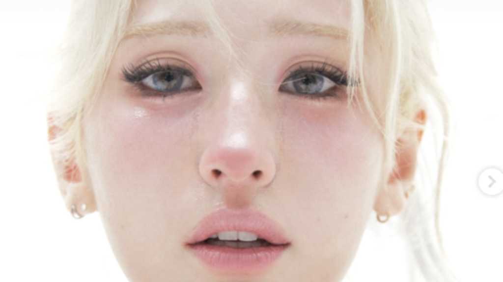 チョン・ソミ、大韓赤十字ロゴを無断使用？コスメ新商品をめぐる指摘うけ謝罪