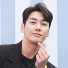 【PHOTO】キム・ヨングァン＆ハ・ソクジン＆キム・ジソクら、電子機器メーカーのイベントに出席