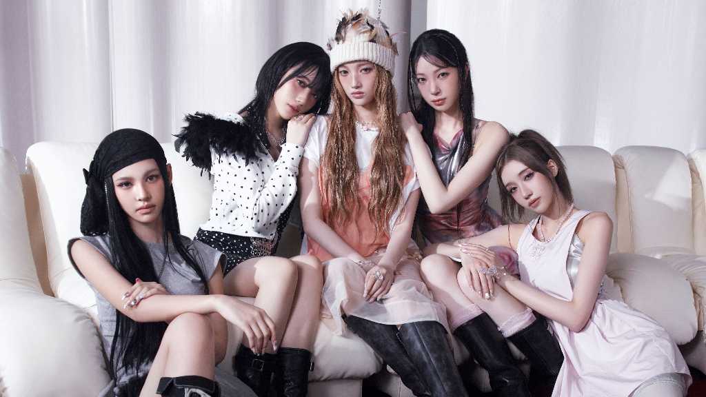 “イ・スマンがプロデュース”A2O MAY、新曲「Love Got Me Ooh」MV公開…恋のときめきを表現