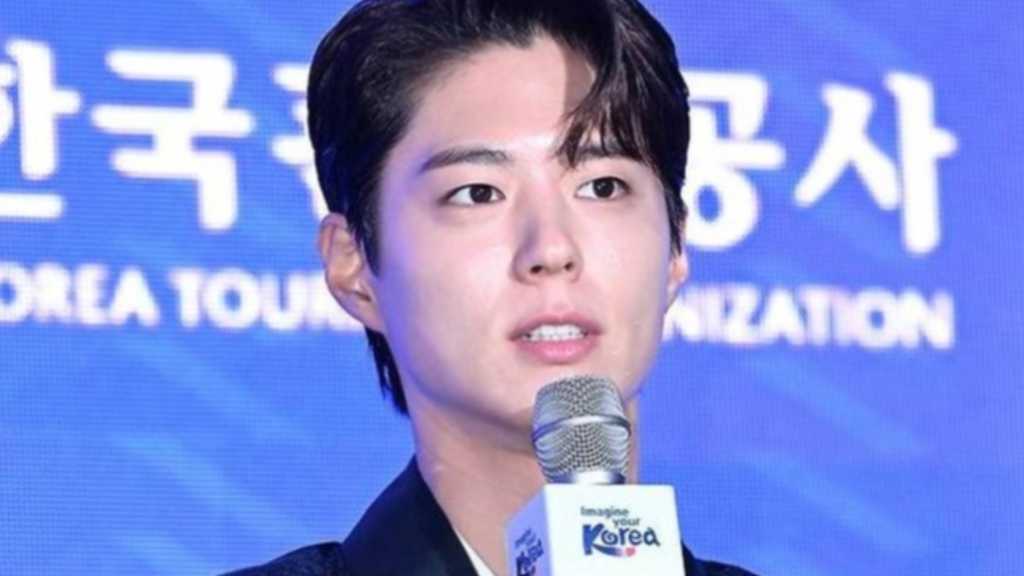 パク・ボゴム、映画「夢遊桃源図」出演オファーを受け検討中…キム・ナムギルと共演なるか
