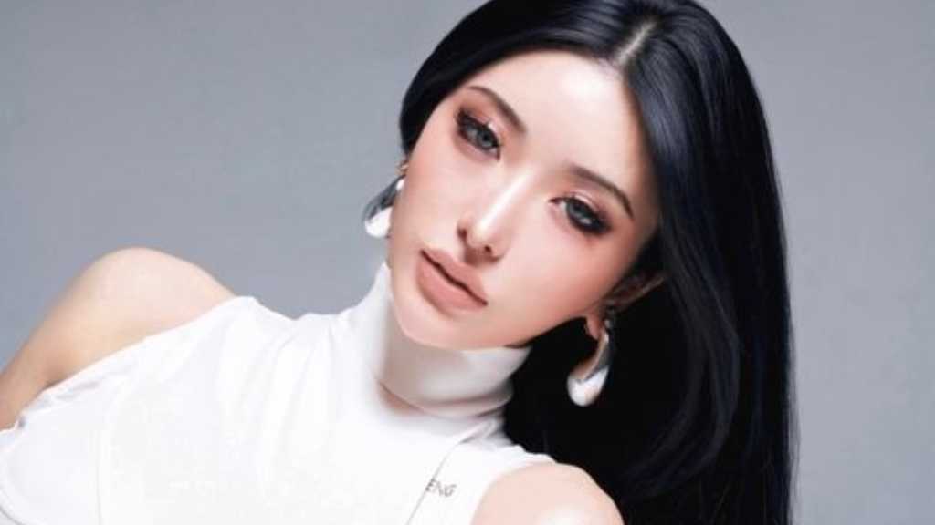 Mnet「WSWF」出演の日本人ダンサーUWA、ESteemと専属契約を締結…韓国で本格的に活動へ