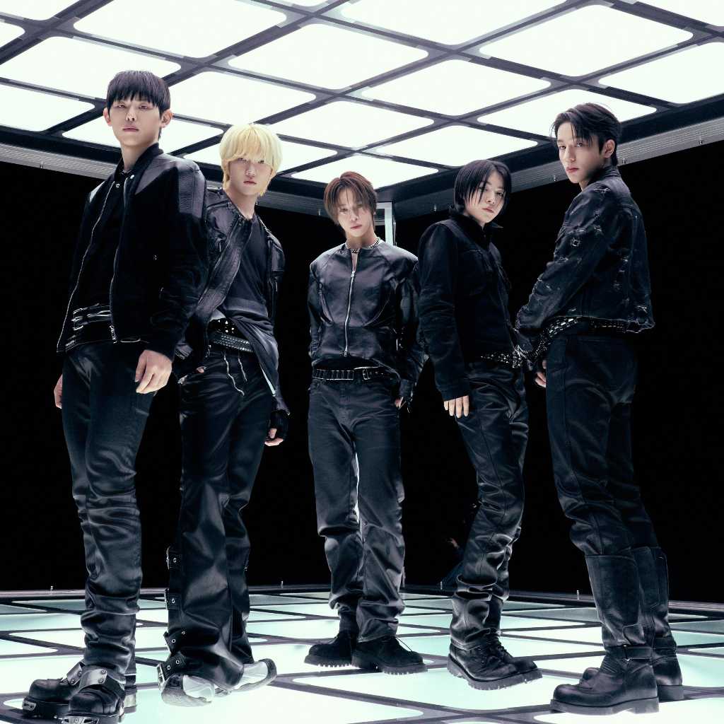 “ジェジュンがプロデュース”新ボーイズグループKEYVITUP、コンセプトフォトを初公開！