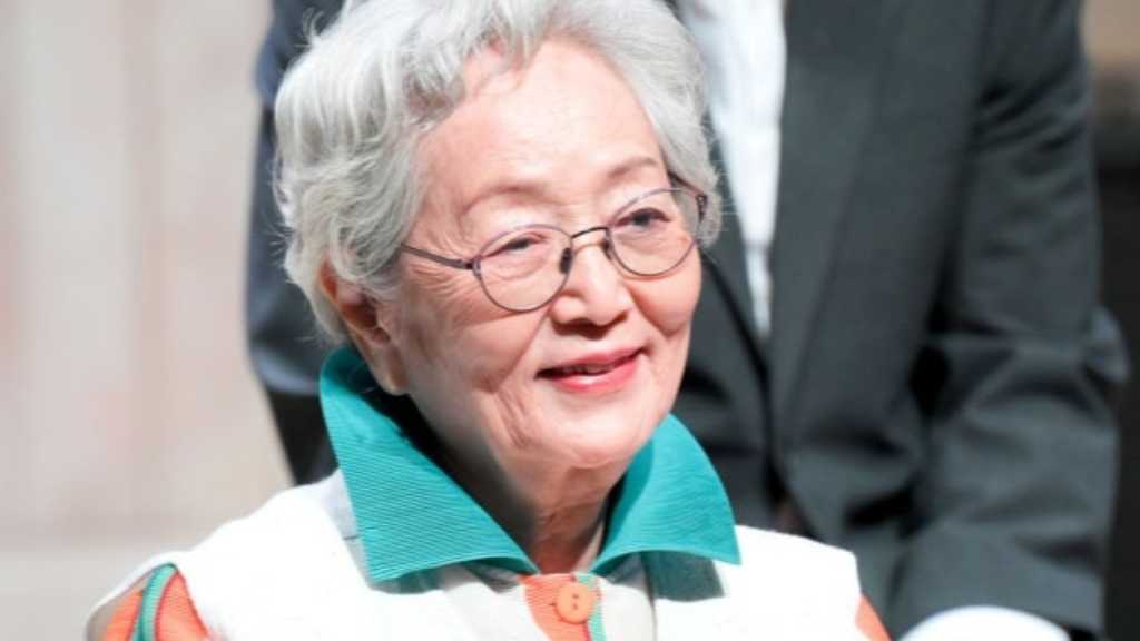 キム・ヨンオク、夫が昨日(5/17)死去…生前はKBSアナウンサーとして活躍