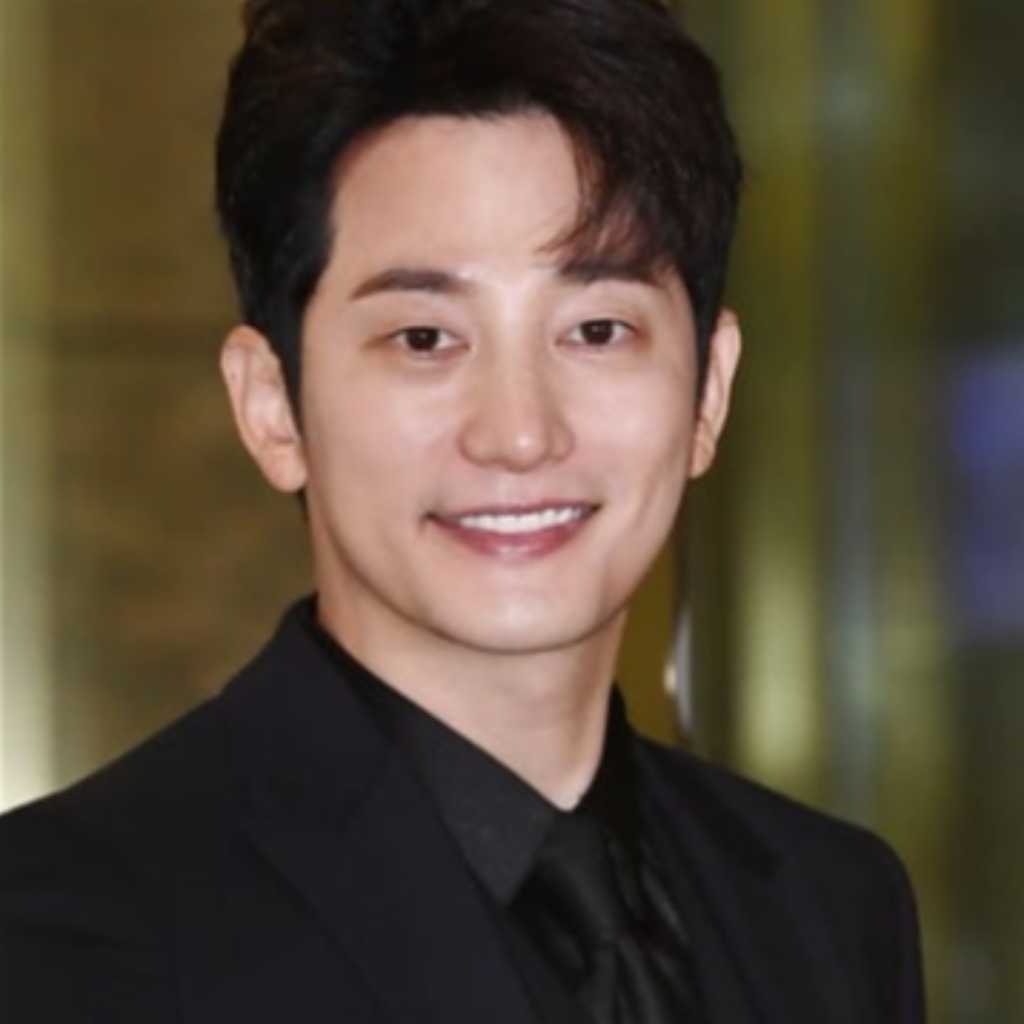 パク・シフ、不倫の仲介疑惑に関する法的対応を進行中「虚偽・歪曲であることを確認」