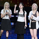 【PHOTO】NMIXX「ソウルドラマアワード2024」で祝賀ステージを披露