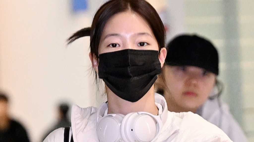 【PHOTO】LE SSERAFIM カズハ、海外スケジュールを終えて韓国に到着(動画あり)