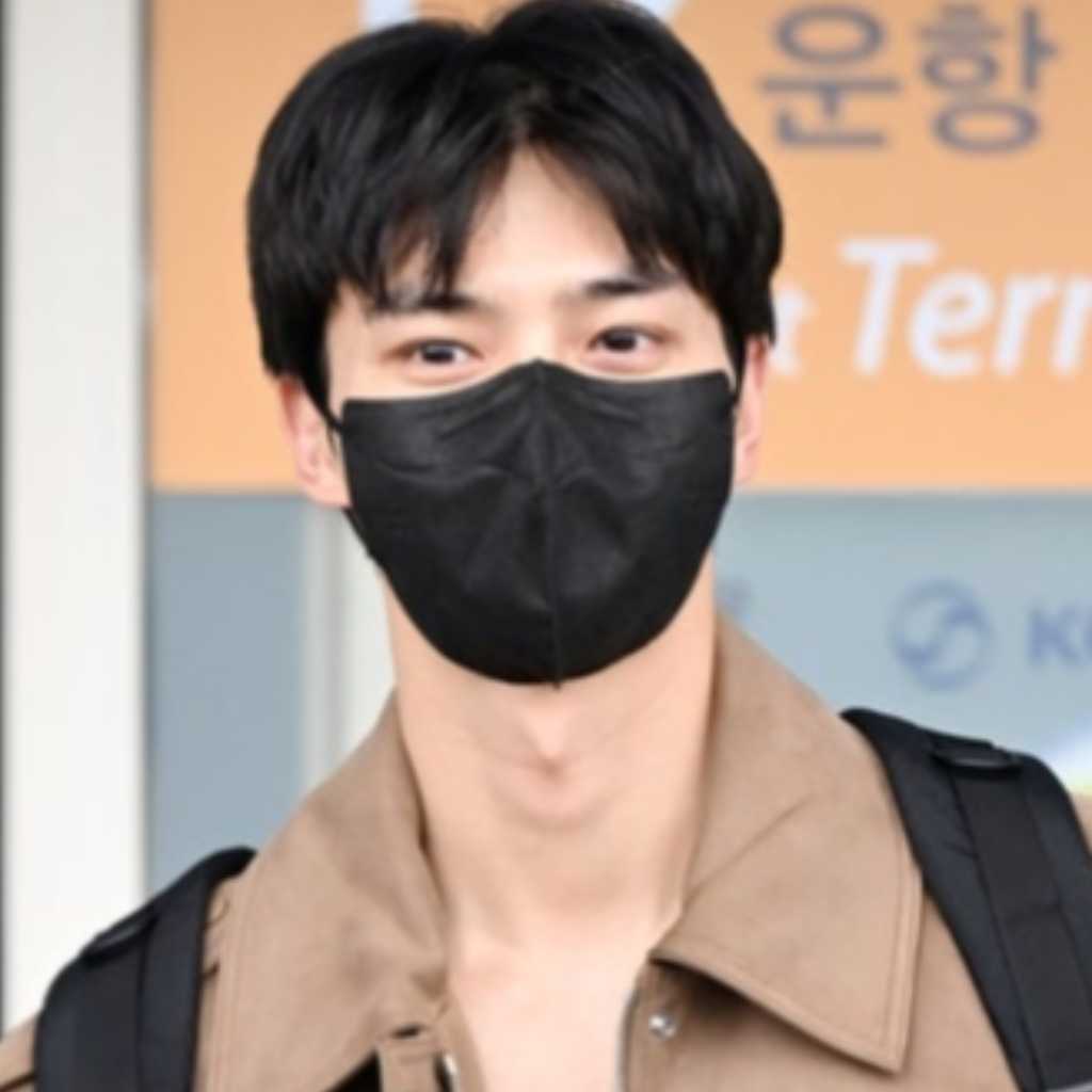 【PHOTO】ソン・ガン、除隊後初！ファンミーティングのため中国へ出国（動画あり）