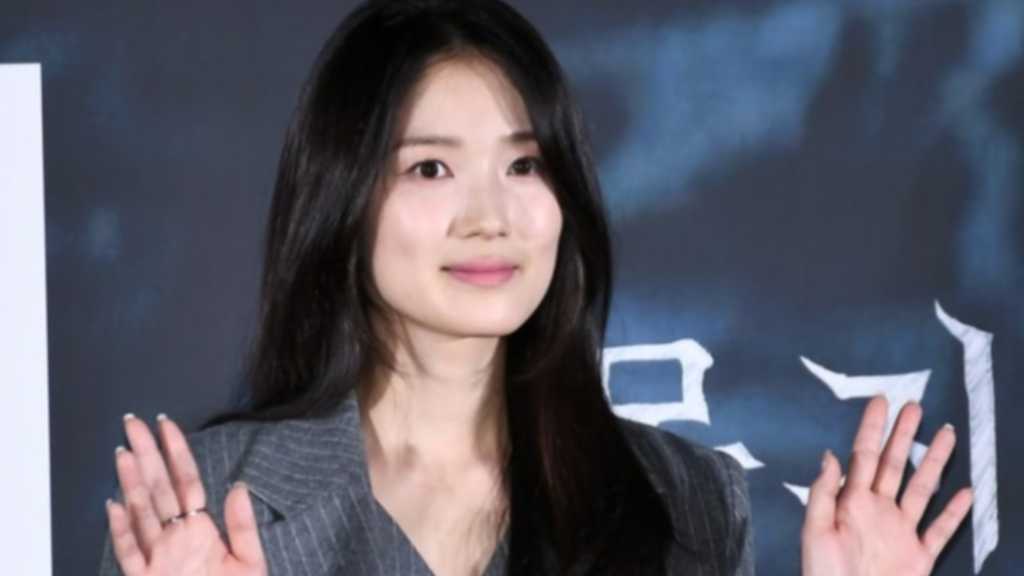 映画「サルモク池」出演キム・ヘユン、ホラー作品なのに現場では笑いを我慢！？ビハインド明らかに