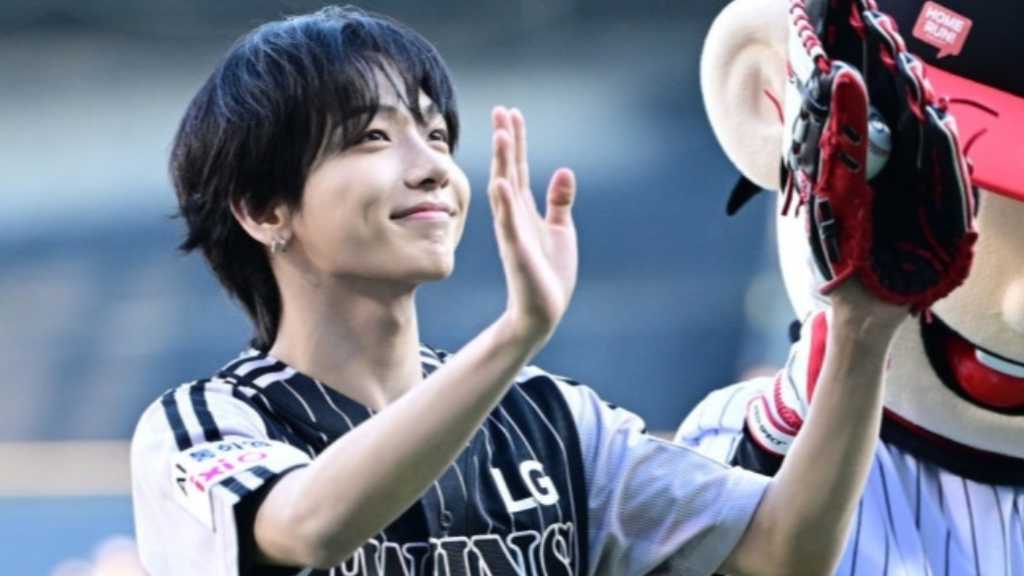 【PHOTO】BOYNEXTDOOR ジェヒョン＆ソンホ、始球・始打式に登場