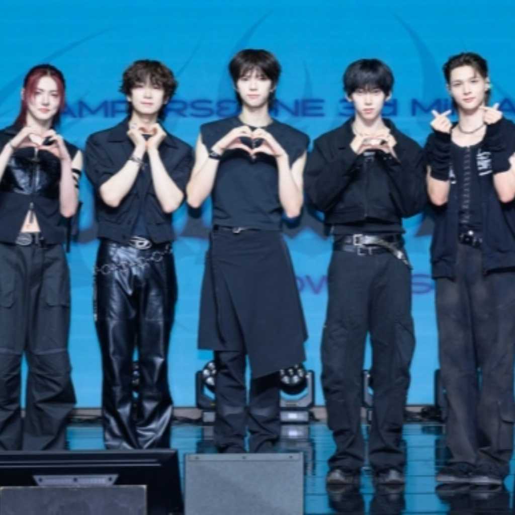 【PHOTO】AMPERS&ONE、3rdミニアルバム「LOUD&PROUD」発売記念ショーケースを開催