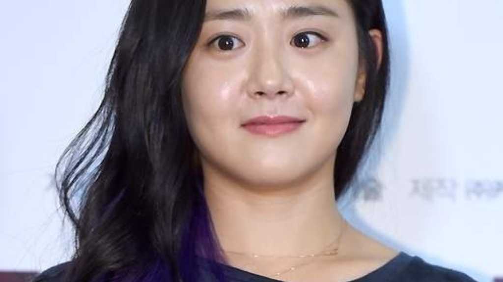 “結婚を電撃発表”ムン・グニョン、過去に明かした恋愛観に再注目「相手が望むなら仕事もやめる」