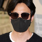 【PHOTO】キム・ナムギル「トロント国際映画祭」を終えてカナダから帰国…空港にはファンの姿も（動画あり）