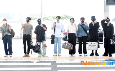 Photo Ateez Kcon 22 La のためアメリカへ出国 カジュアルなファッションで登場 Kstyle