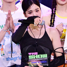 【PHOTO】IZ*ONE出身クォン・ウンビ、8/8放送の「THE SHOW」でソロデビュー後初の1位を獲得！