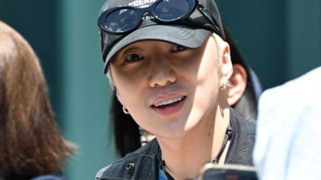 【PHOTO】WINNER カン・スンユン「2時脱出Cultwo Show」への出演を終えて帰宅