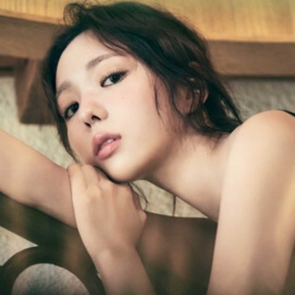 チェ・スビン、異国的な風景で魅せる多彩なスタイル「忘れられない思い出」