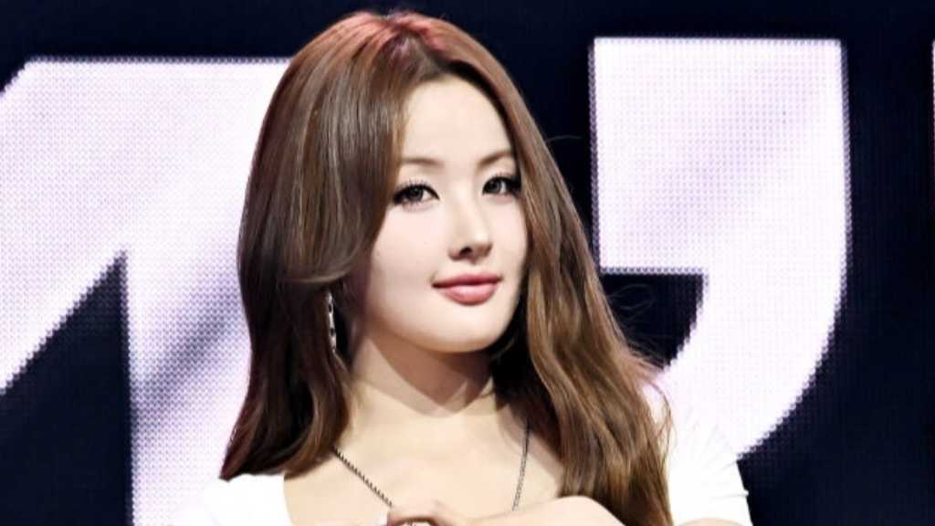 KISS OF LIFEのBELLE、パク・ボゴムが婿候補？母親からの連絡が話題に（動画あり）