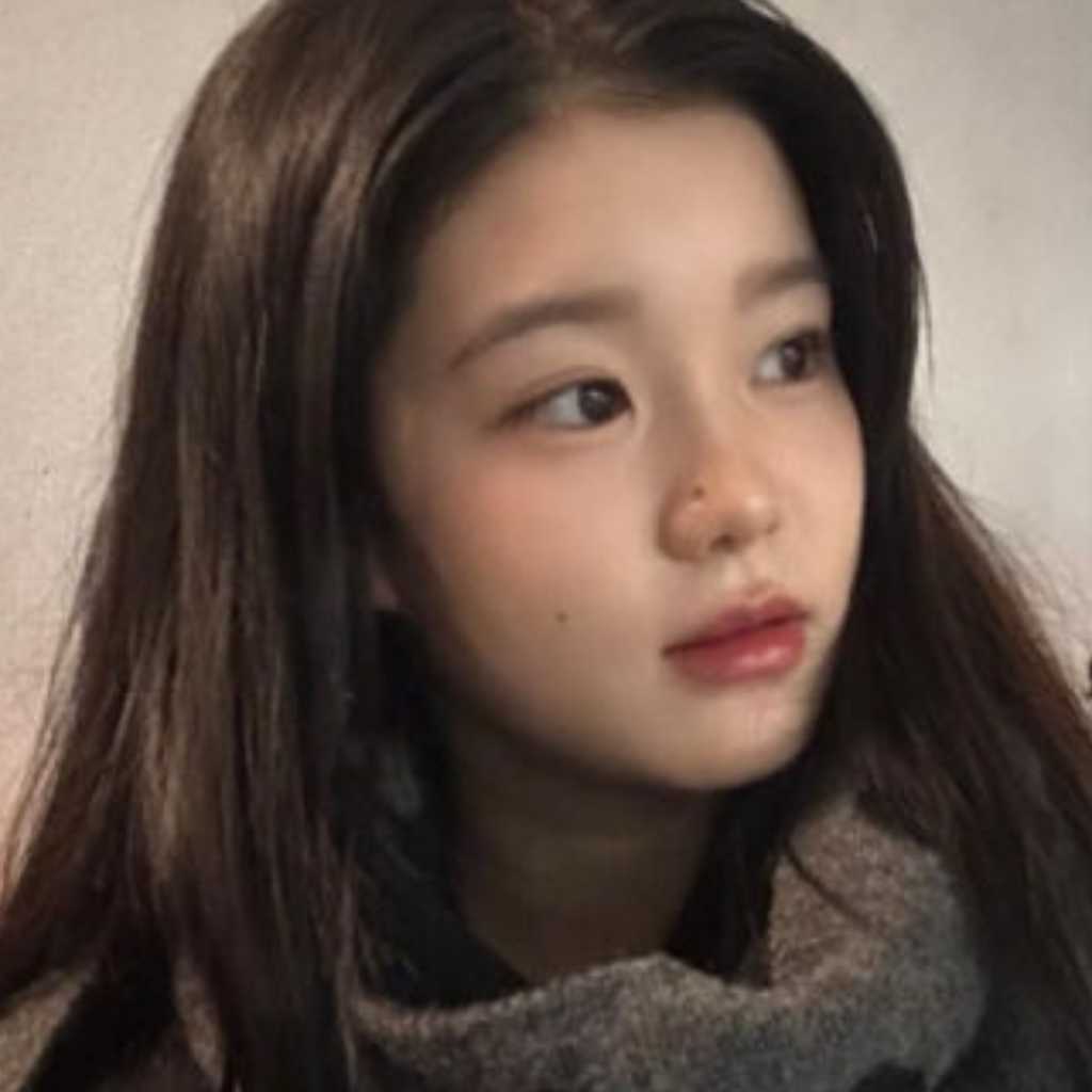 “リトルIU”と呼ばれたキム・ギュリ、成長した姿に驚き！過去にはMnet「I-LAND2」にも出演