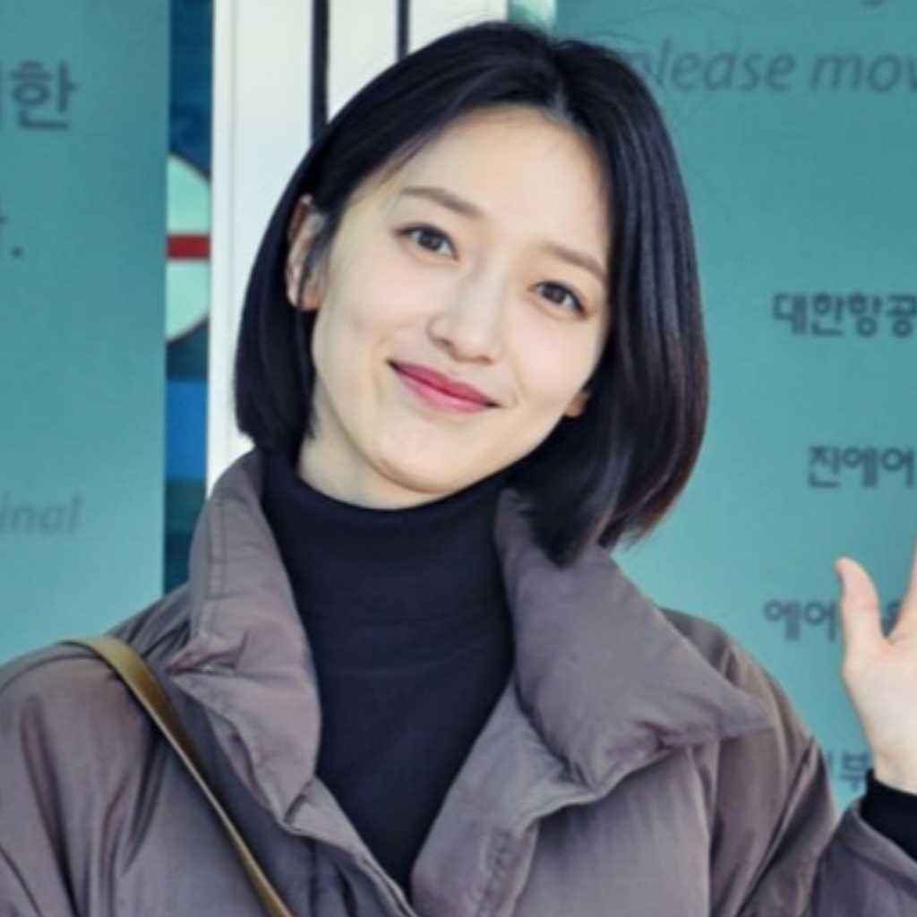 【PHOTO】ピョ・イェジン、海外スケジュールのため出国