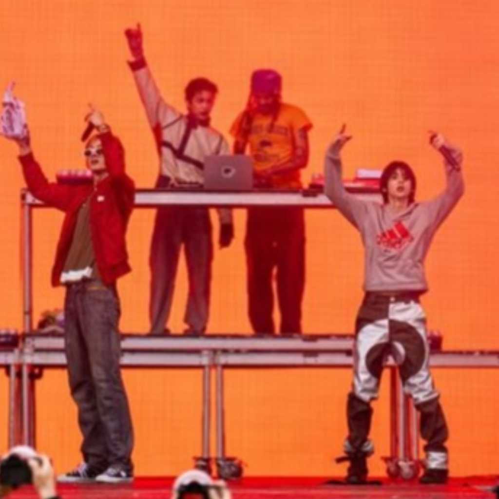 CORTIS「ロラパルーザ シカゴ」でジューシー・Jとコラボ曲のステージ初披露!約5万人の観客が熱狂