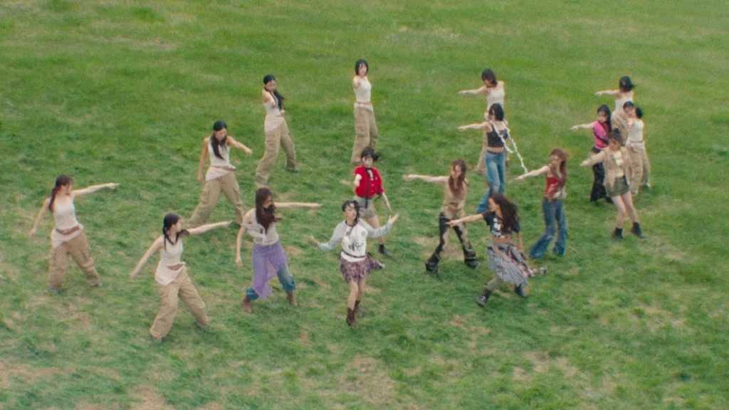 TWICE、タイトル曲「ENEMY」MV公開…メッセージ性のある歌詞に注目