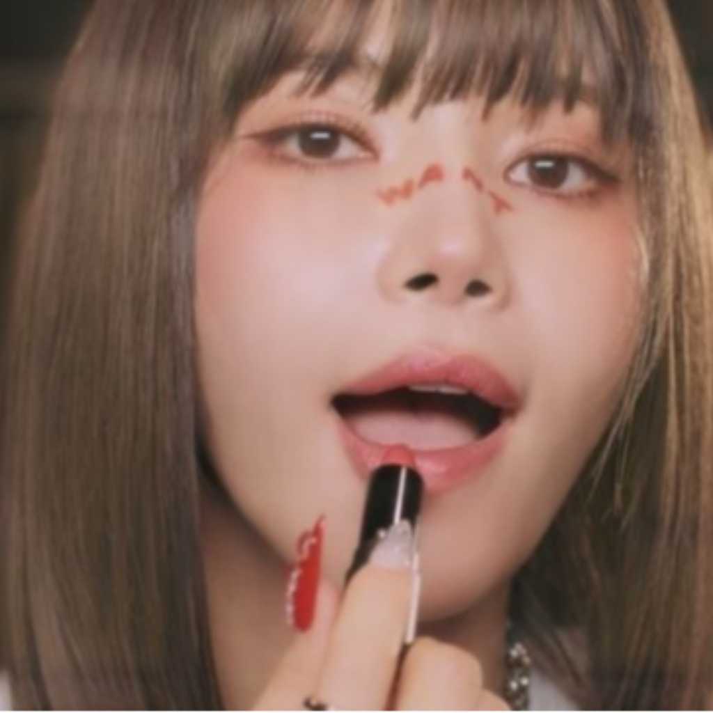 MAMAMOO ソラ、新曲「WANT」MV公開…“愛のキューピッド”に変身