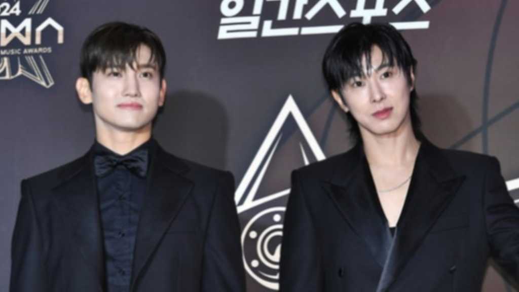 東方神起、日本シングル「月の裏で会いましょう」を本日リリース！Original Loveの名曲をカバー
