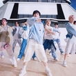 TREASURE、タイトル曲「BONA BONA」MV公開…花火を背景に船上で踊る姿に注目