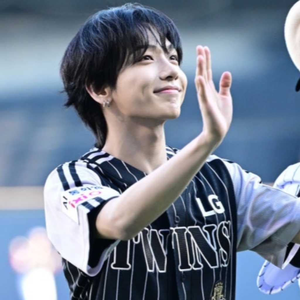 【PHOTO】BOYNEXTDOOR ジェヒョン＆ソンホ、始球・始打式に登場
