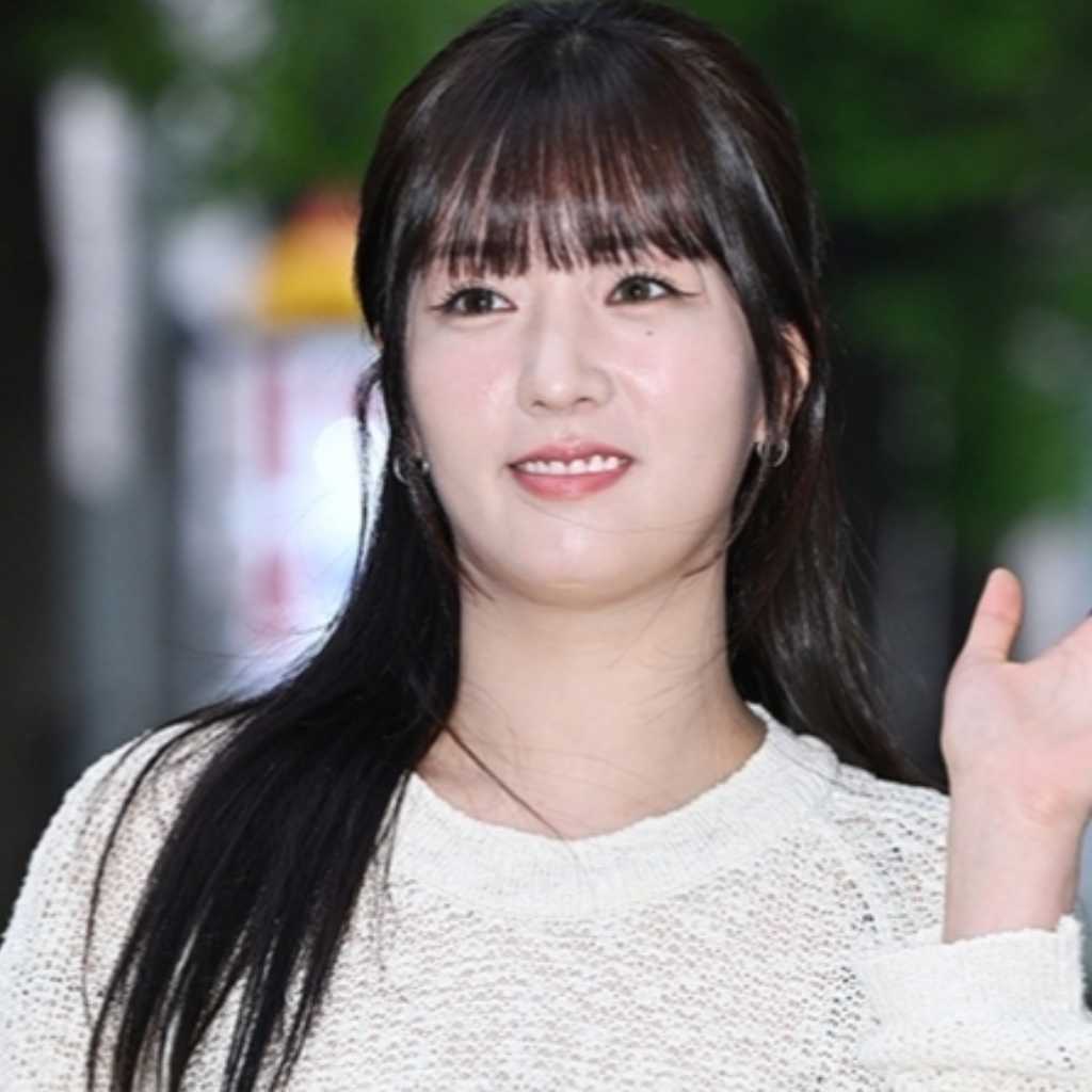 Apink ユン・ボミ、脱毛を告白「ずっと植毛をしてみたかった」