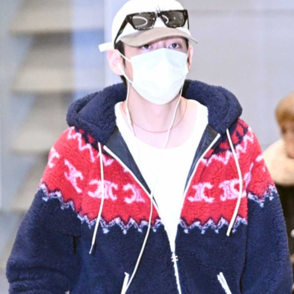 【PHOTO】BTSのV、海外スケジュールを終えてアメリカから帰国(動画あり)