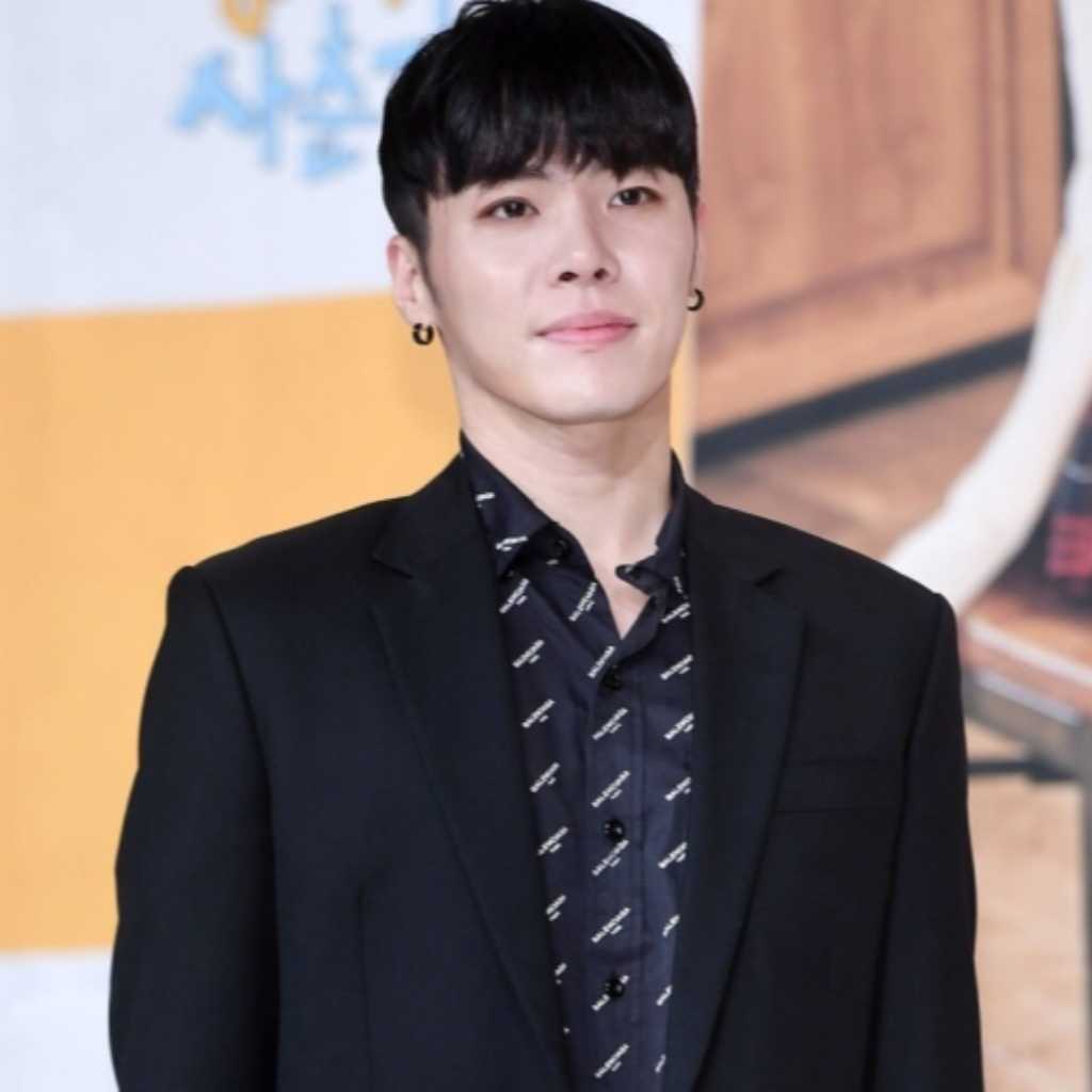 故フィソンさんの弟、香典全額を慈善団体へ寄付「兄の作品を家族で守っていく」