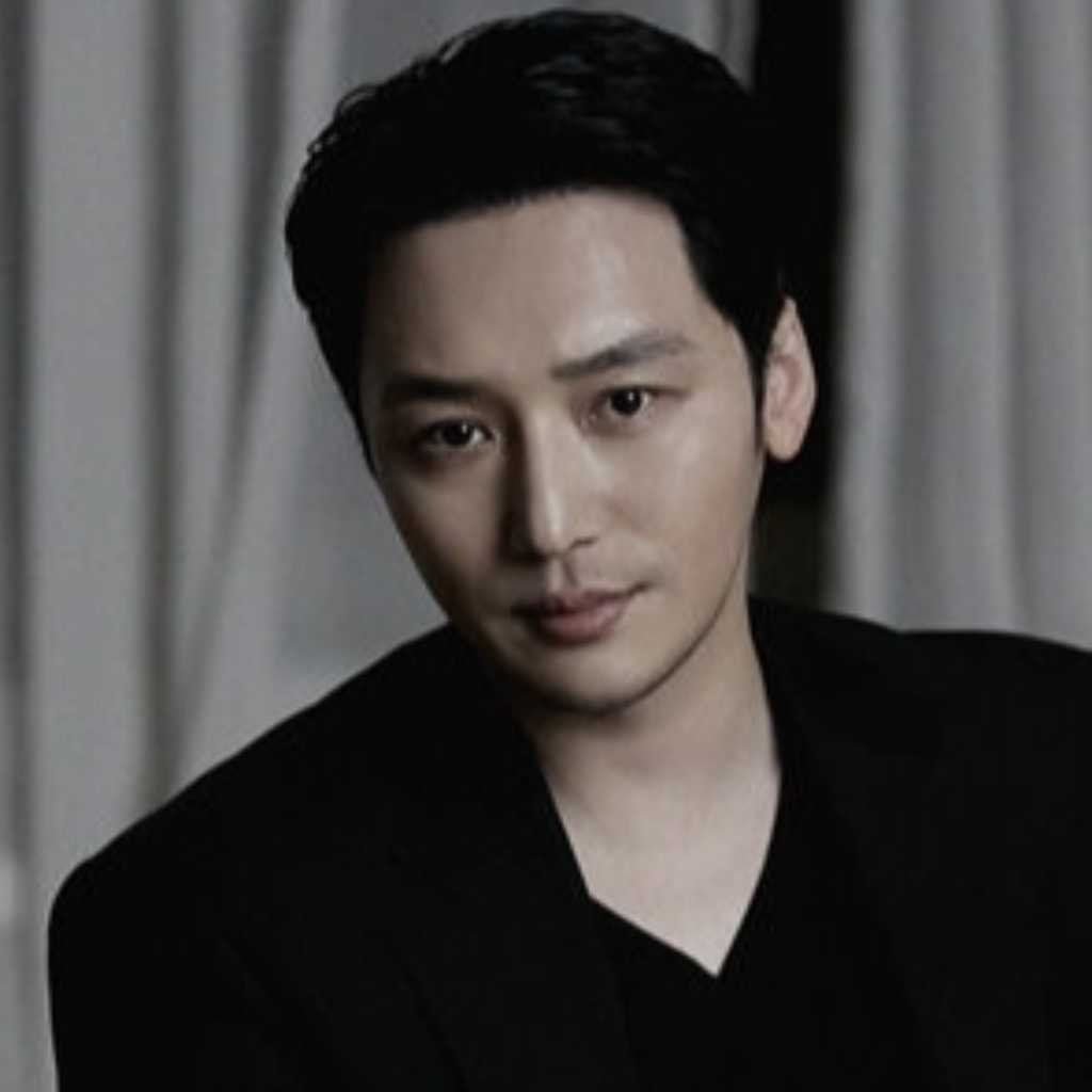 「白雪姫には死を」ピョン・ヨハン、30代で制服姿を披露“自分たちでやることに意味があった”