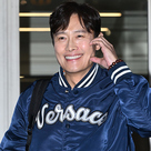 【PHOTO】イ・ビョンホン&イ・ミンジョン夫妻、ファッションウィークに出席するためアメリカへ出国(動画あり)