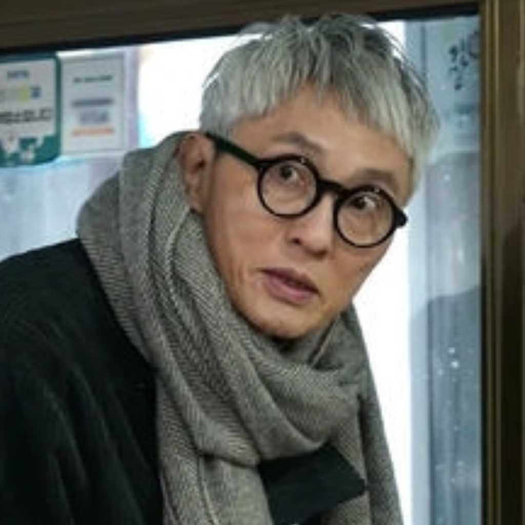 松重豊、韓国の人気バラエティ「遊ぶなら何する？」予告映像が話題に！ユ・ジェソクとの絡みに注目