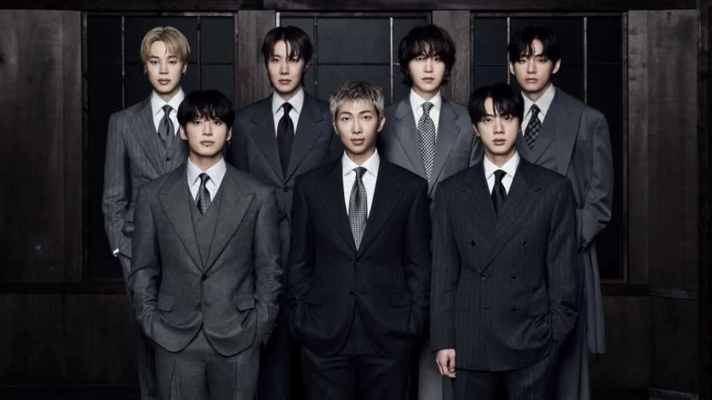 BTS、スーツ姿の団体カットを初公開！5thフルアルバム「ARIRANG」アニメーション予告映像も解禁