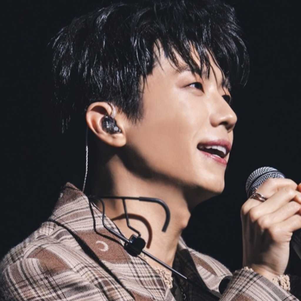 2PM ウヨン、日本ソロツアーが東京で開幕！新曲「Reason」のステージ披露も