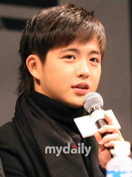 キム・ヘソン、映画「退魔：巫女の洞窟」に出演…除隊後初のスクリーン復帰 Kstyle