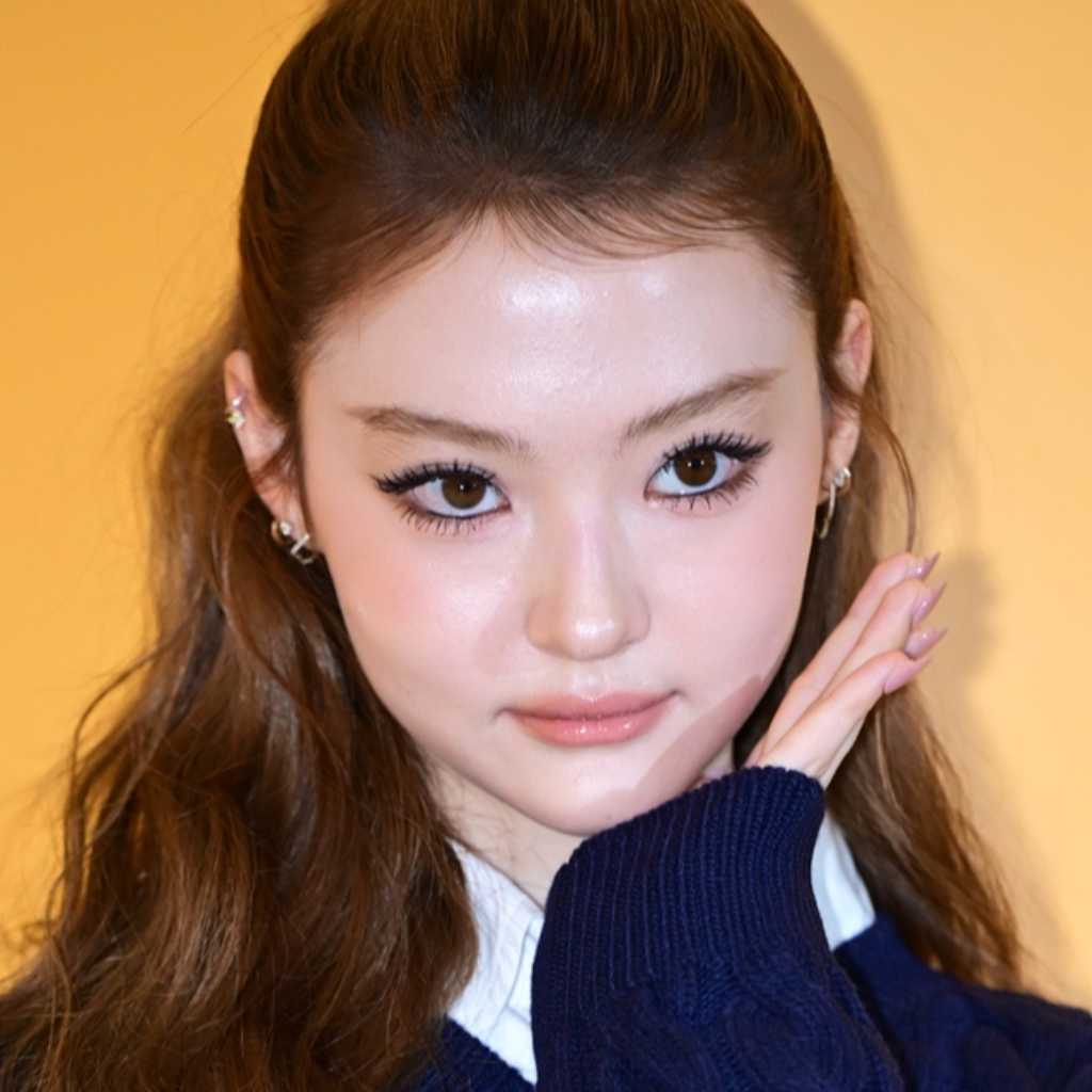 【PHOTO】MEOVV エラ&gugudan出身チョ・アラム、ブランド「MIU MIU」のイベントに出席