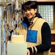 イ・スンギ、誕生日を迎え…ケーキを持ってお祝いショット!「祝ってくれたファンとすべての方々に感謝」