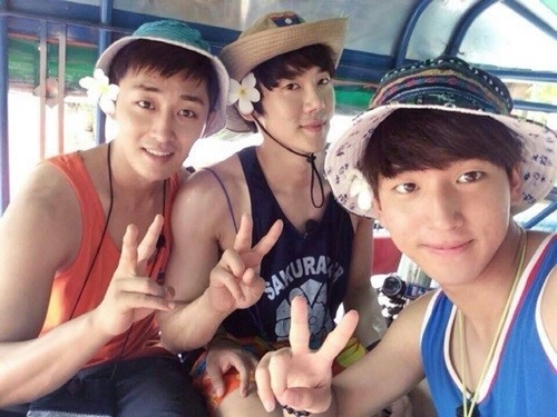 花より青春 歴代最年少 歴代最低予算でラオス旅行に挑戦 Kstyle