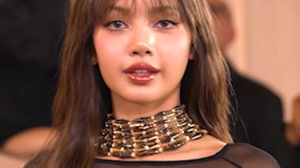 BLACKPINK リサ＆SEVENTEEN ジョシュア、米ゴールデングローブ賞のレッドカーペットに登場！