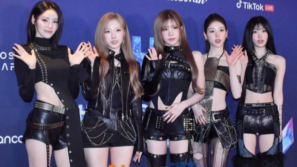 ARTMS、初の完全体アルバムをリリース！今月の少女（LOONA） の