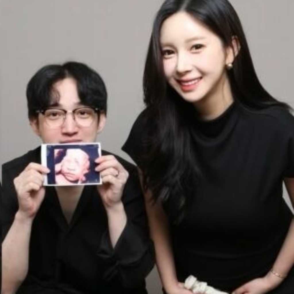 人気ウェブ漫画「女神降臨」の作家ヤオンイ、第2子出産を報告!微笑ましい写真も公開