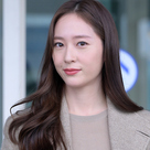 【PHOTO】f(x) クリスタル、海外スケジュールのためアメリカへ出国…完璧なスタイル（動画あり）