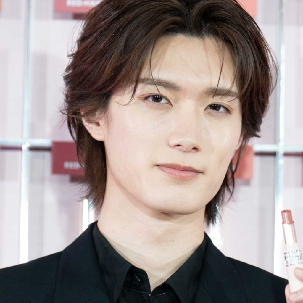 【PHOTO】M!LK 山中柔太朗、YSLのイベントに登場！春色リップ際立つシックな装い