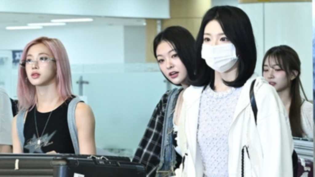 【PHOTO】tripleS、海外スケジュールを終えて韓国に到着…個性豊かなファッション