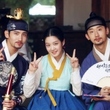 イ・ユビ＆東方神起 チャンミン＆チェ・テファン「夜を歩く士」撮影現場で仲良くスリーショット！
