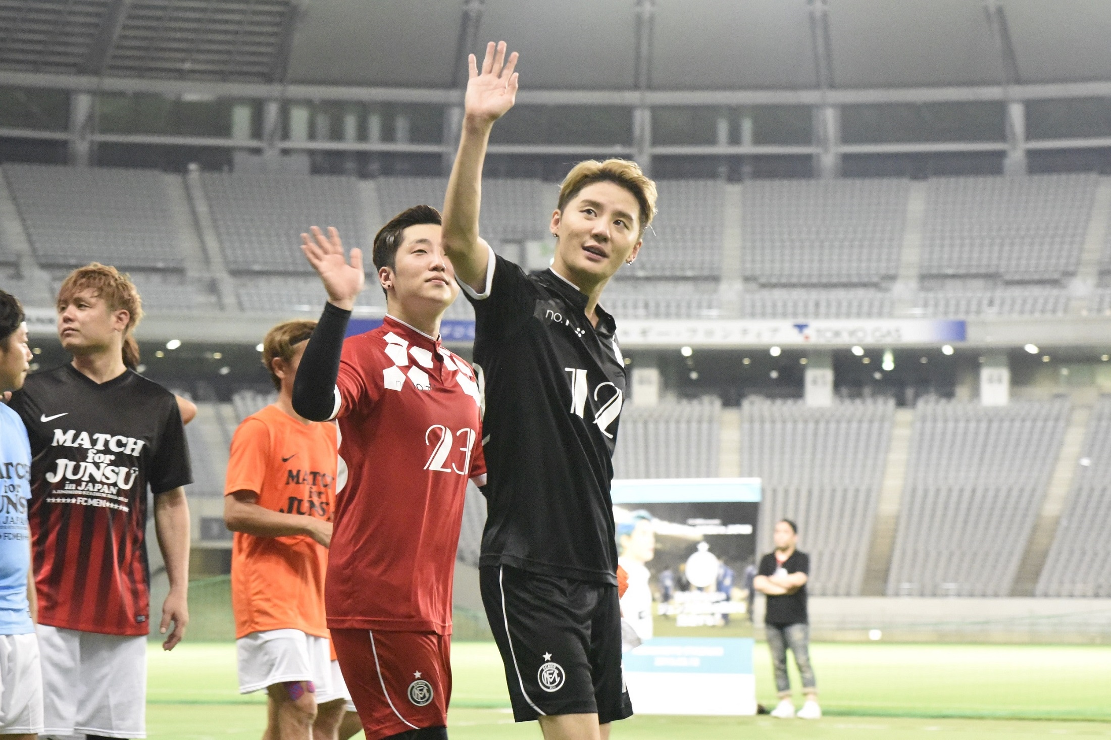 Photo Jyj ジュンス サッカーチーム Fc Men 日本チームと対戦 Kstyle