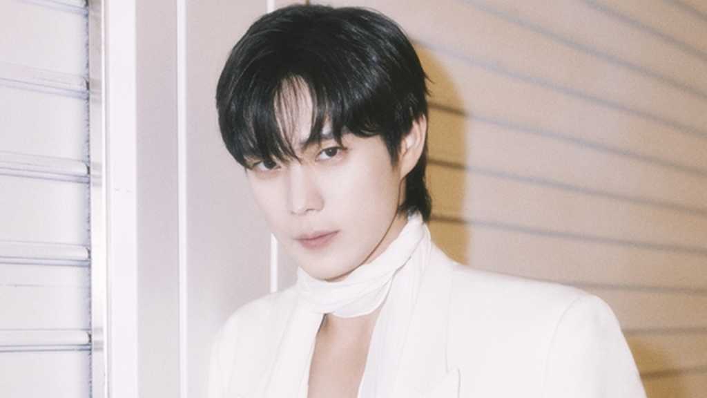 キム・ヨンデ、本日軍隊へ…坊主姿でファンに挨拶「行ってきます」